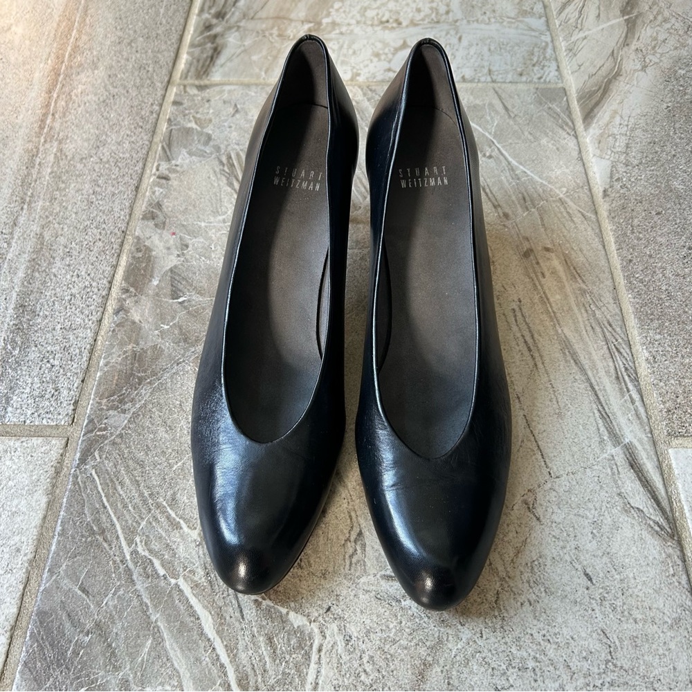NWOB Stuart Weitzman Chic Pump Black Nappa Leather Heels Size 9.5N (Narrow) - Picture 2 of 10